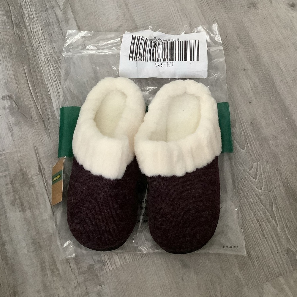 Brown And White Memory Foam Slippers🇺🇸